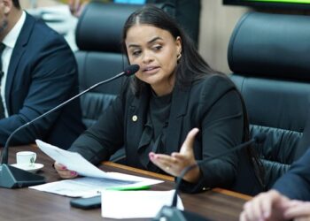 Deputada Dra. Taíssa propõe projeto de lei para criação da carteira de identificação do produtor rural