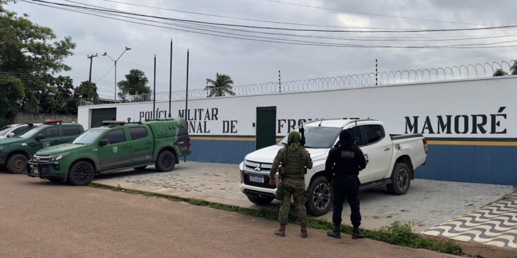 FORÇAS DE SEGURANÇA RECUPERAM VEÍCULOS E OBJETOS DURANTE OPERAÇÃO NA FRONTEIRA NOROESTE DE RONDÔNIA