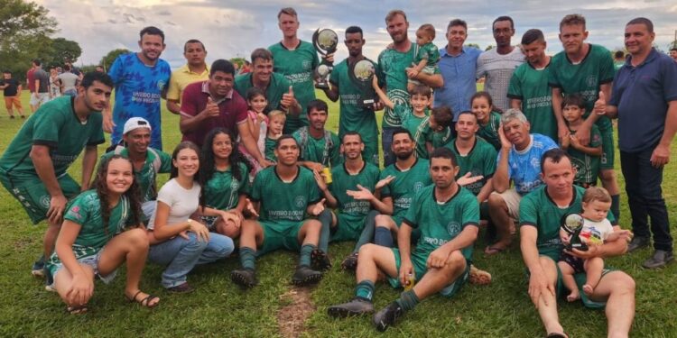Apoio de Ezequiel Neiva garante sucesso do torneio de futebol em Alto Alegre dos Parecis