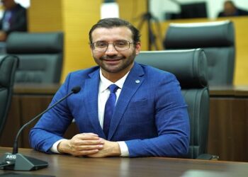 Deputado Ribeiro defende valorização salarial de médicos em Rondônia