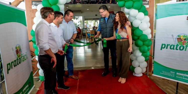 Governo de RO inaugura programa Prato Fácil em Jaru com meta de oferecer 268 refeições diárias
