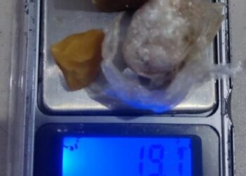 Polícia Militar prende dois suspeitos de tráfico de drogas