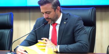 Dr. Luís do Hospital garante R$ 2,7 milhões para obras de infraestrutura em Jaru
