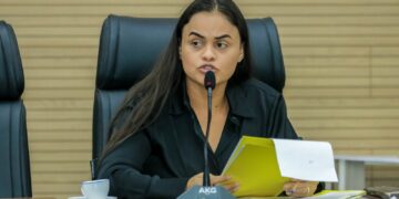 Deputada Dra. Taíssa propõe projeto de lei para garantir intérprete de Libras em hospitais de Rondônia