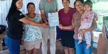 Deputado Ismael Crispin visita Aldeia Trindade e apresenta projeto para valorizar mulheres indígenas e sua cultura