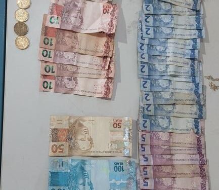 Mulher é detida por tráfico de drogas e receptação durante patrulhamento em Ariquemes