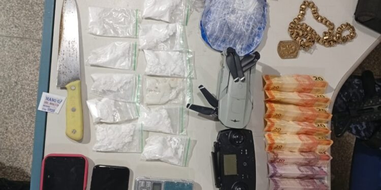 Polícia Militar prende casal por tráfico de drogas em Ariquemes