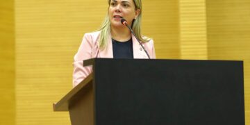 Deputada Cláudia de Jesus solicita restauração da RO-475 para evitar prejuízos em Ji-Paraná