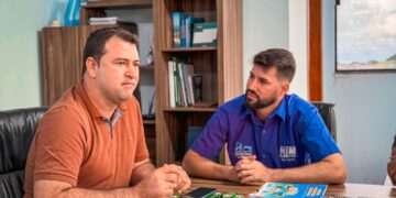 Prefeito de Urupá recebe deputado Nim Barroso