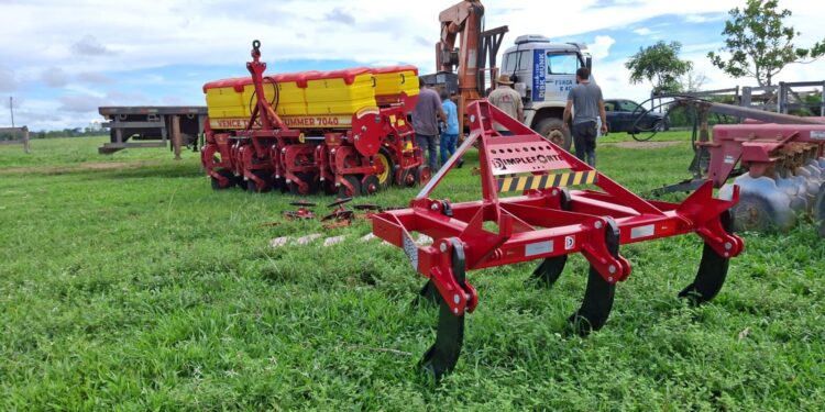Emenda do Deputado Alex Redano chega para fortalecimento da produção rural em Theobroma