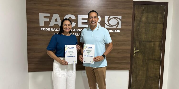 Deputado Eyder Brasil, presidente da Comissão de Indústria e Comércio, ouve demandas da FACER e fortalece diálogo com o setor empresarial