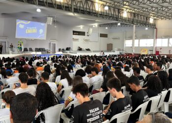 Governo de RO impulsiona desempenho educacional com projeto Trilhando Rumo ao Enem