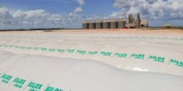 Silo Bolsa é alternativa durante a construção de estrutura de armazenamento definitiva