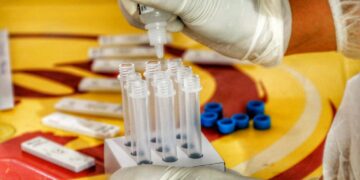 Ação estratégica fortalece distribuição de testes e insumos para combate a doenças virais nos municípios de Rondônia