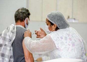 Ações de prevenção e vacinação contra covid-19 são ampliadas pelo governo de RO