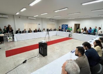 MPRO prestigia homenagem a Ministro do Tribunal Superior da Justiça do Trabalho