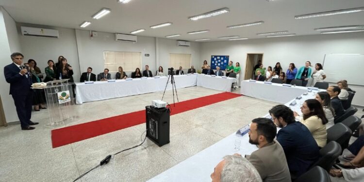 MPRO prestigia homenagem a Ministro do Tribunal Superior da Justiça do Trabalho