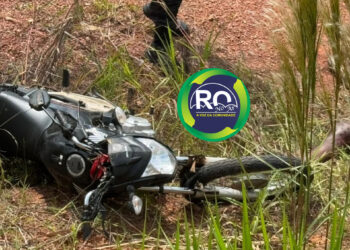 Corpo de homem é encontrado do lado de motocicleta próximo aos presídios