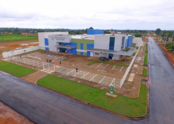 Governo de RO conclui 400 metros de pavimentação asfáltica em Guajará-Mirim