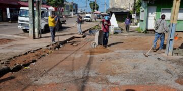Operação Cidade Limpa realiza melhorias na Praça dos Expedicionários