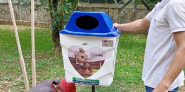 Prefeitura instala novas lixeiras em espaços públicos para incentivar a destinação correta de resíduos