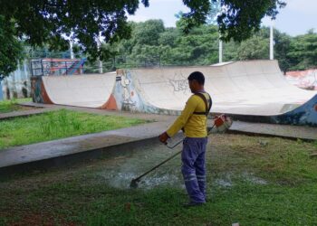 Prefeitura de Porto Velho realiza limpeza e melhorias no Skate Parque