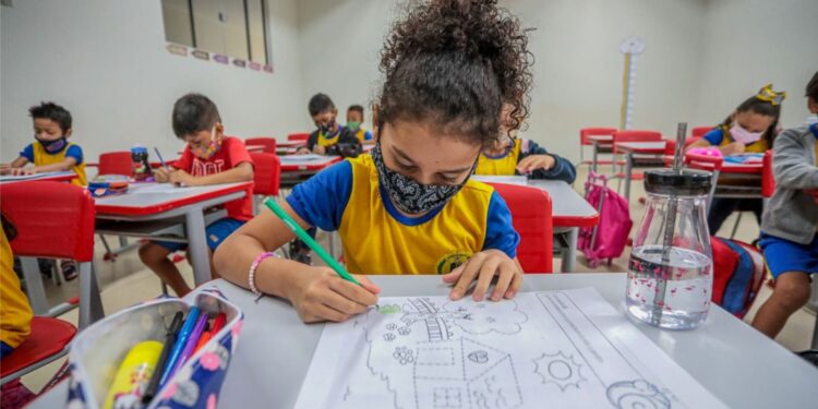 Abertura do ano letivo 2025 na rede municipal de ensino será dia 10 de fevereiro