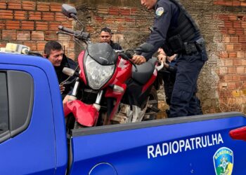 Polícia Militar recupera motocicleta furtada em Ariquemes