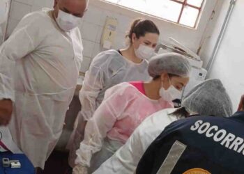 Equipe da Unidade de Saúde Caladinho, zona Sul de Porto Velho, realiza parto prematuro durante consulta do pré-natal