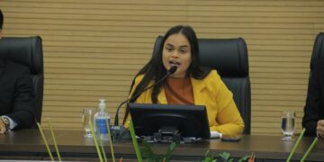 Deputada Dra. Taíssa propõe projeto de lei para garantir maior segurança no transporte público em Rondônia