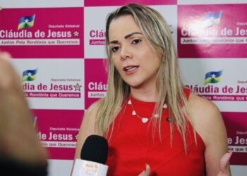 Deputada Cláudia de Jesus repassa emenda para agricultores familiares de Teixeirópolis
