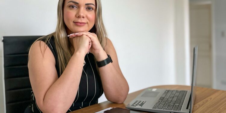 Lei da deputada Cláudia de Jesus é sancionada e reforça direitos de crianças e adolescentes em Rondônia