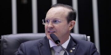 Comissão aprova projeto que amplia tempo de prova para alunos com dislexia e TDAH
