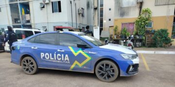 policiais militares do 1º Batalhão prenderam acusado de manter mulher e filho reféns