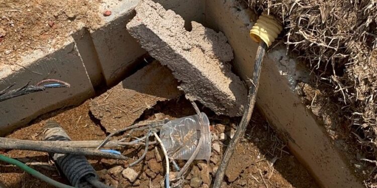 Emdur faz reparos na iluminação da avenida Santos Dumont