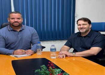 Deputado destaca na tribuna o sucesso da CNH Social e parabeniza governador e diretor do DETRAN