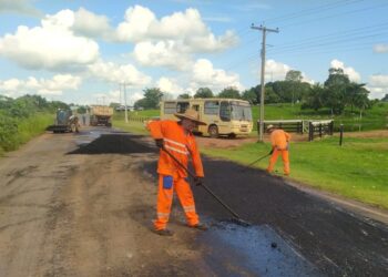 Governo de RO recupera RO-489 e RO-491 em São Felipe d’Oeste