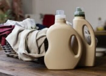 Você sabia que o uso de sabão em excesso pode danificar as roupas?