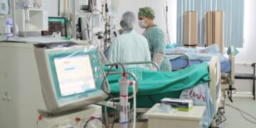 Com ampliação de capacidade, Assistência Médica Intensiva do hospital João Paulo II registra avanços no atendimento em 2024