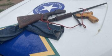 4°BPM: PMRO REALIZA HOMENAGENS PÓSTUMAS À POLICIAIS MILITARES VÍTIMAS DA EXPLOSÃO DO QUARTEL EM CACOAL Á 43 ANOS