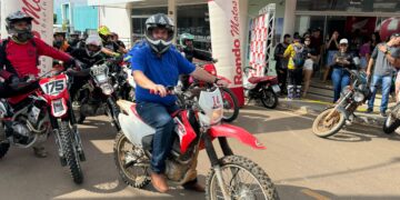 Deputado Dr. Luís do Hospital prestigia a 4ª edição do Trilhão Jaruense