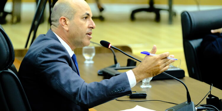Deputado Ismael Crispin anuncia repasse de R$ 500 mil para reforçar a saúde de Pimenta Bueno
