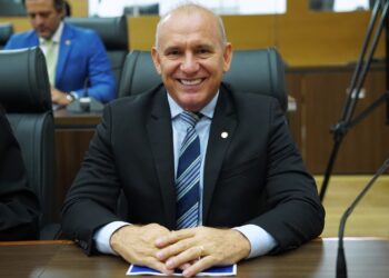 Deputado Ezequiel Neiva celebra atualização da legislação sobre agrotóxicos em Rondônia