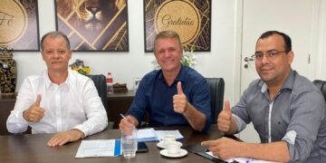 Em visita ao Deputado Luizinho Goebel, prefeito Edinho da Rádio reivindica recursos para diversos setores de Colorado