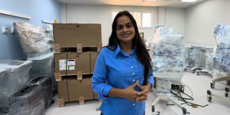 Deputada Dra. Taíssa acompanha empresa que equipa Hospital Regional de Guajará-Mirim