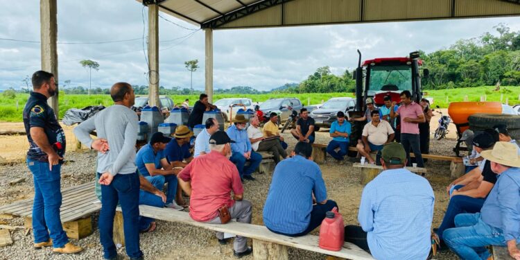 Pedro Fernandes destina R$ 200 mil para fortalecer a produção leiteira em Monte Negro