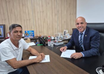 Deputado Ismael Crispin destina recursos para aquisição de van para pacientes de hemodiálise em Costa Marques