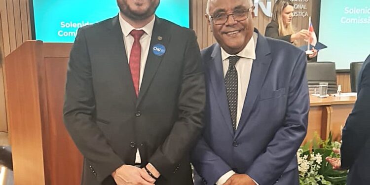 Jean Mendonça destaca posse do desembargador Gilberto Barbosa na presidência do Colégio de Corregedores do Brasil