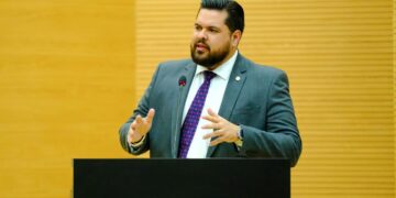 Solidariedade: Jean Oliveira parabeniza equipe da Fhemeron por arrecadação de 182 bolsas de sangue em Alta Floresta