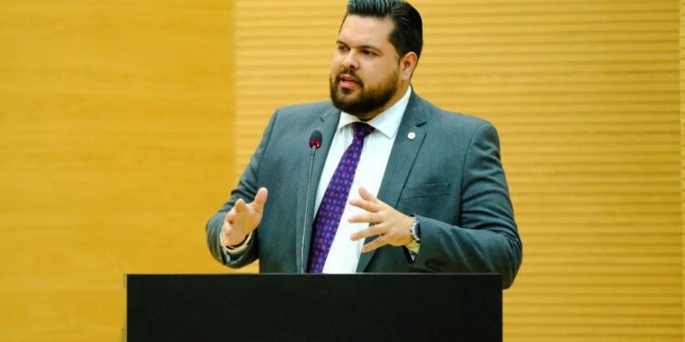 Solidariedade: Jean Oliveira parabeniza equipe da Fhemeron por arrecadação de 182 bolsas de sangue em Alta Floresta